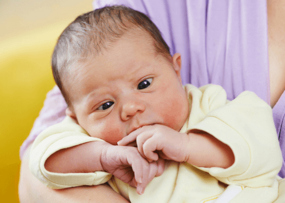 newborn with crossed eyes