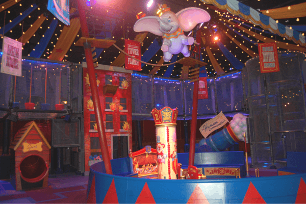 Dumbo queue play area