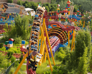 Slinky dog dash from toy story land, Disney's Hollywood studios