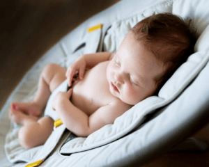 baby sleeping in bouncer: Container baby syndrome feature